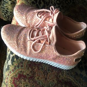Women Glitter Tennis Shoes size 8